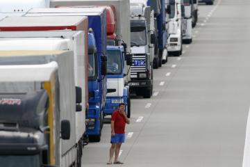 Lenkijos vežėjai blokuos šalies kelius