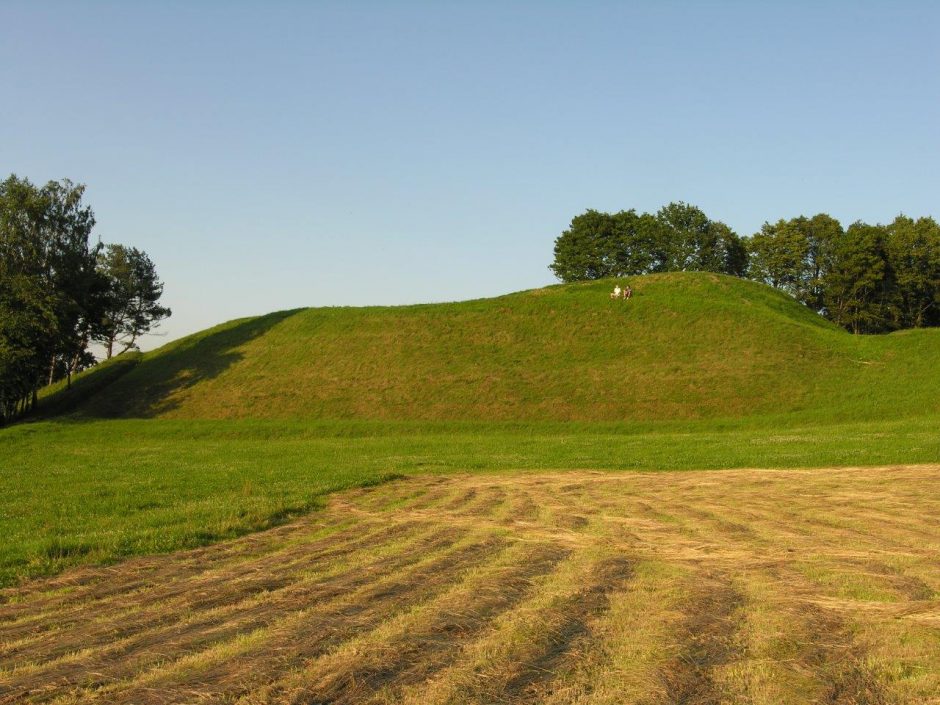 Archeologas apie piliakalnius: daugeliui tai – neatrasta Lietuva