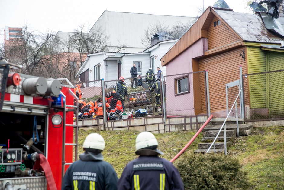 Gaisre žuvusių mažylių byla: teisiama jų motina pripažino savo kaltę