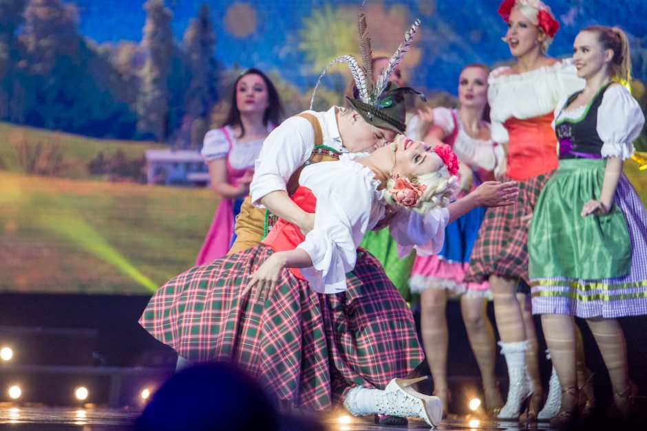 Jubiliejinėje „Auksinių svogūnų“ ceremonijoje pažiro apdovanojimai