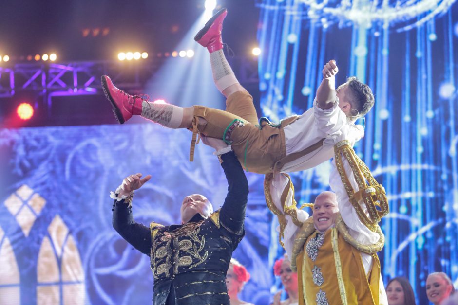 Jubiliejinėje „Auksinių svogūnų“ ceremonijoje pažiro apdovanojimai