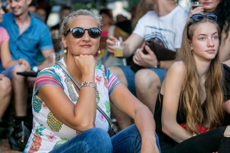 „Volfas Engelman“ Aludarių dienos šventėje netrūko ir gero alaus, ir skambios muzikos