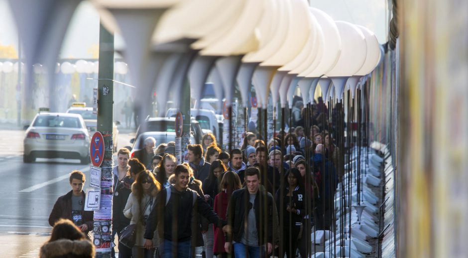 Vokietijoje – Berlyno sienos griūties 25-ųjų metinių minėjimų savaitgalis