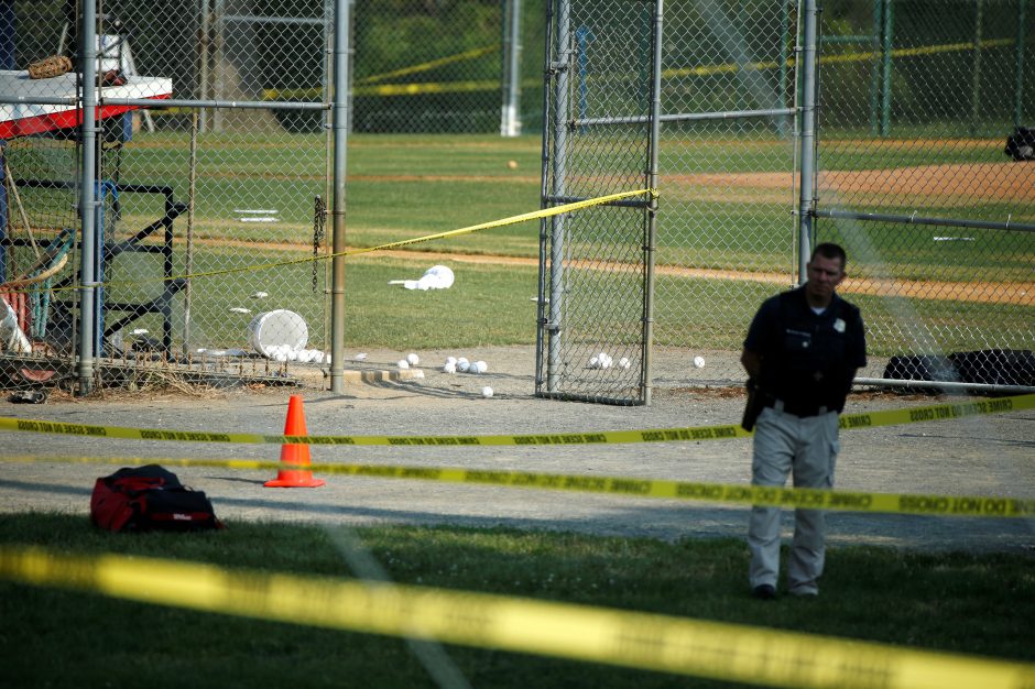 Virdžinijoje per beisbolo treniruotę pašautas JAV kongresmenas, šaulys – negyvas 