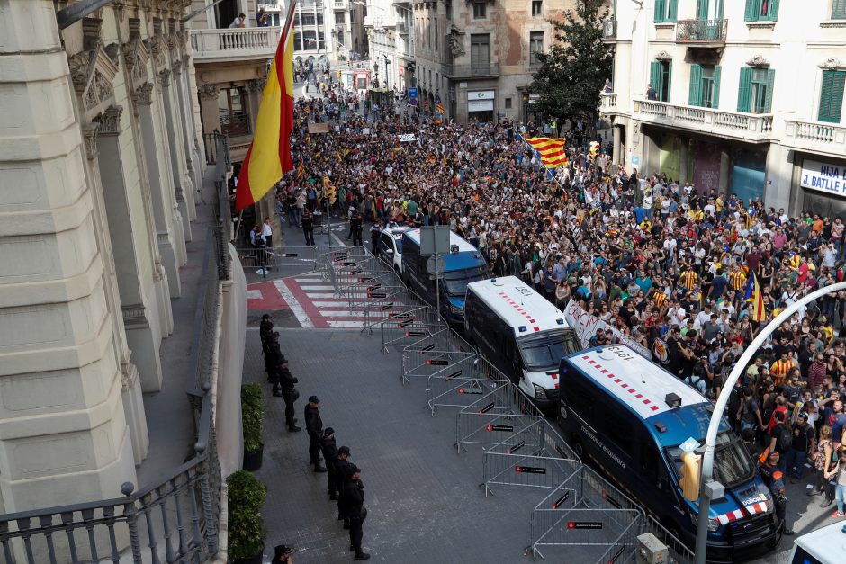 Katalonijos lyderiai siūlo Madridui pradėti derybas