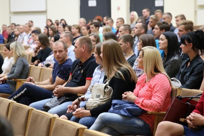 Policijos mokykloje daugėja merginų