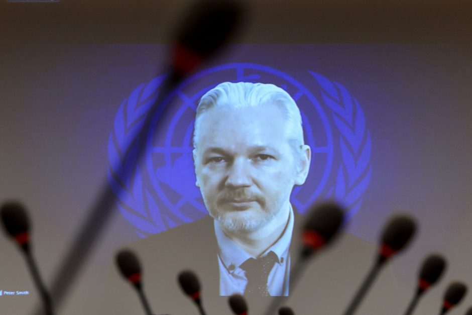 Švedija nutraukė tyrimą dėl „WikiLeaks“ įkūrėjo įtariamo lytinio užpuolimo