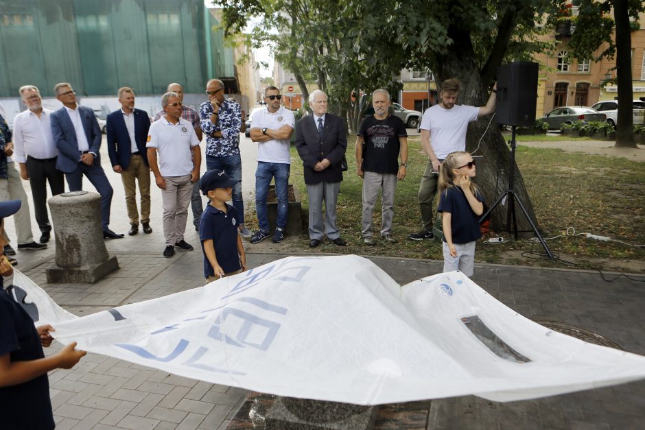 Buriuotojui B. Rožinskui – atminimo knechtas Klaipėdoje