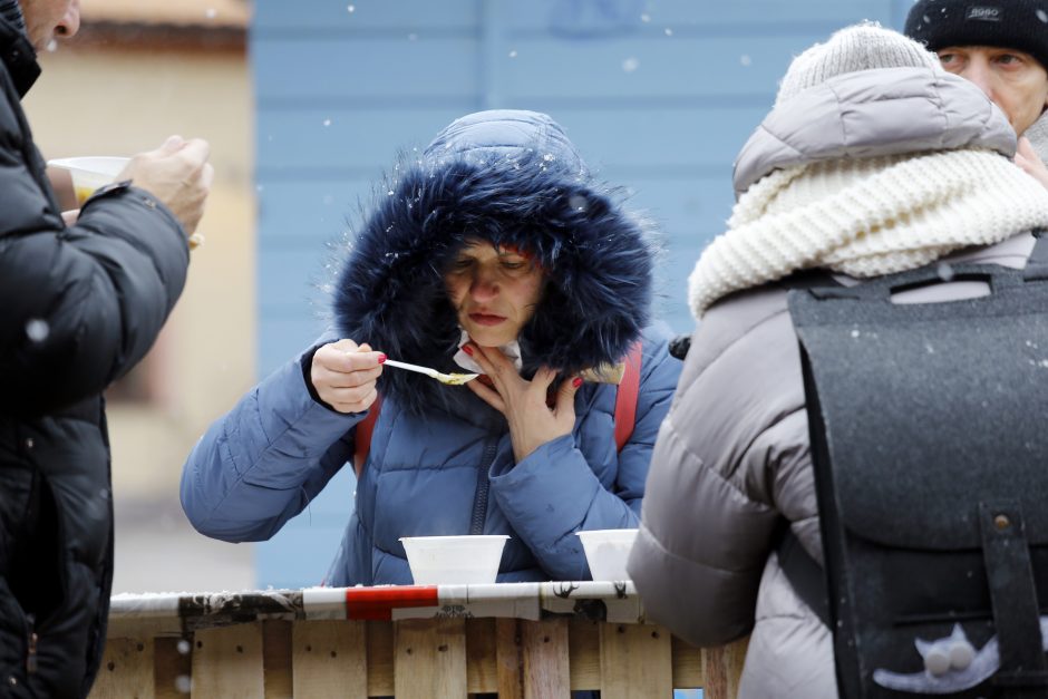 Žvejų ir jūrininkų vaišių neliko per valandą