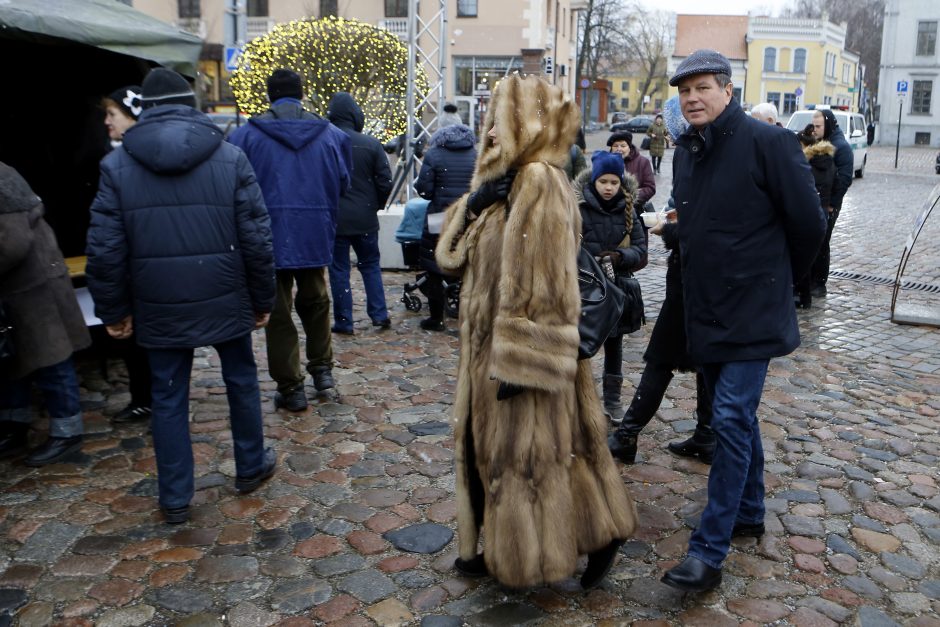 Žvejų ir jūrininkų vaišių neliko per valandą