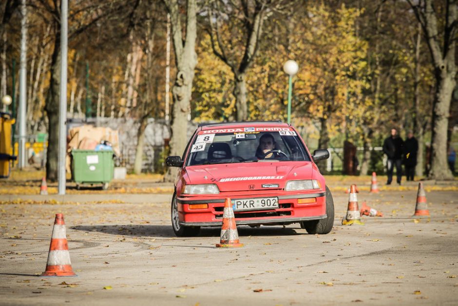 Žiemos sezoną greičio mėgėjai pasitiko „Pajūrio slalomu“