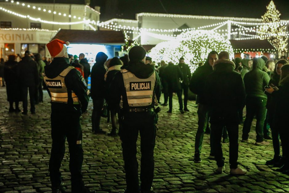 Klaipėdiečiai pasitiko Naujuosius – šampanas liejosi laisvai