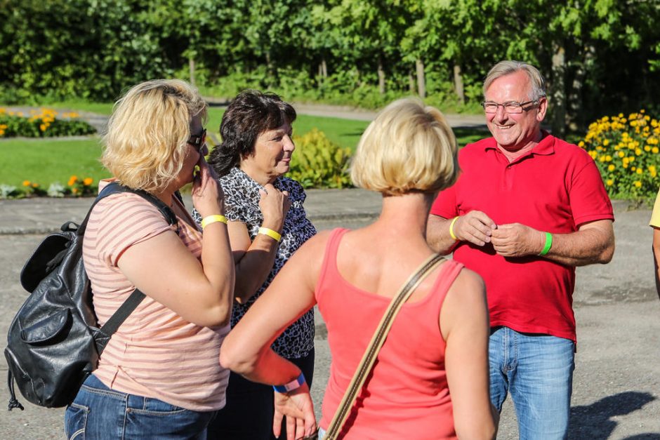 Klaipėdos rajono savivaldybės darbuotojų linksmybėms – ir gyventojų pinigai