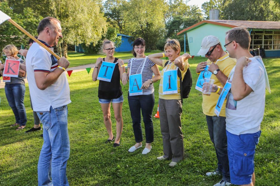 Klaipėdos rajono savivaldybės darbuotojų linksmybėms – ir gyventojų pinigai