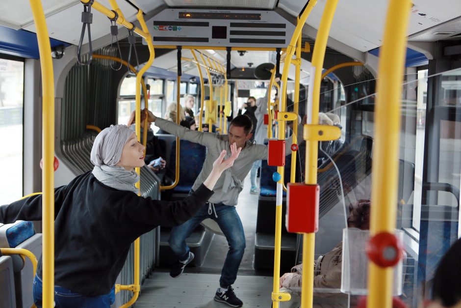 Miesto autobusuose – kultūriniai nuotykiai