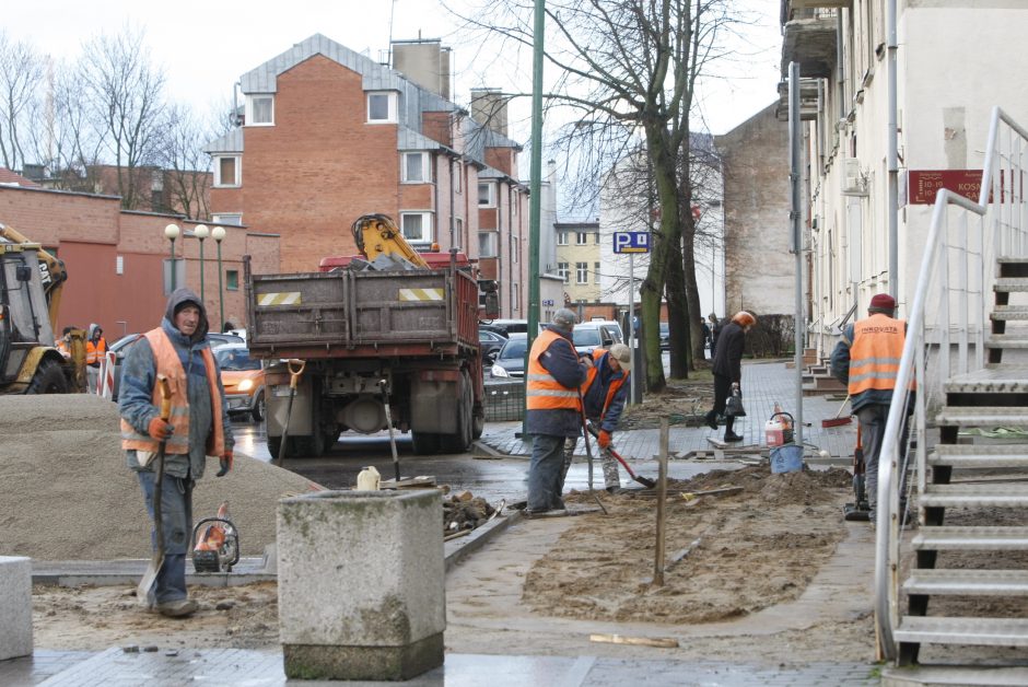 Puodžių gatvės remontas atidėtas