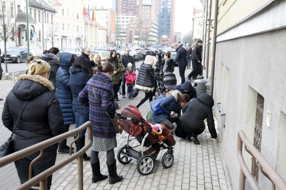 Uostamiestyje uždegtos gedulo liepsnelės