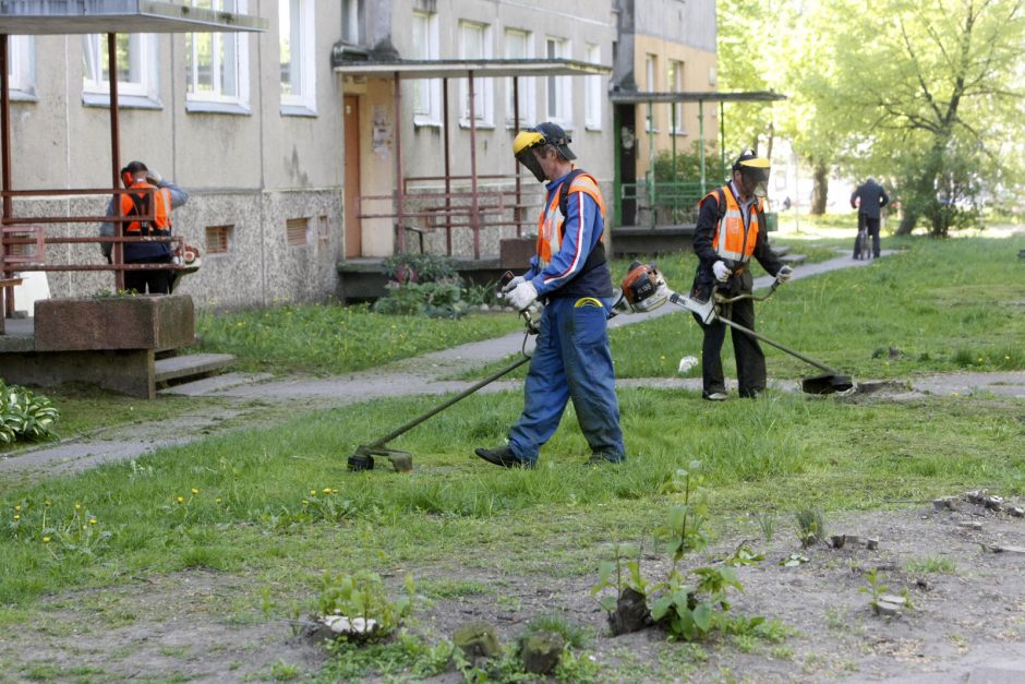 Po gyventojų skundų surengė reidą