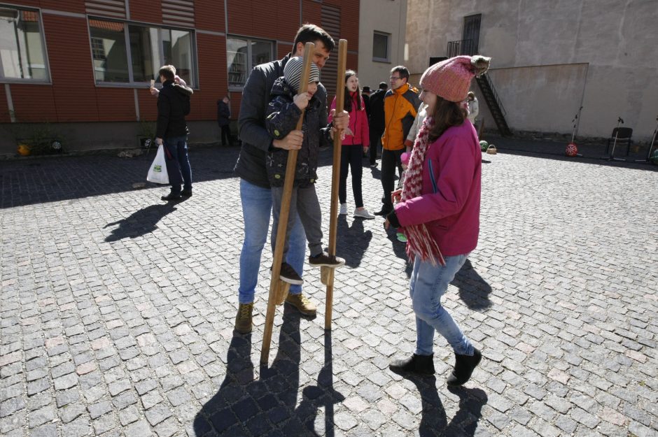 Senamiestyje šurmuliavo vaikų Velykėlės