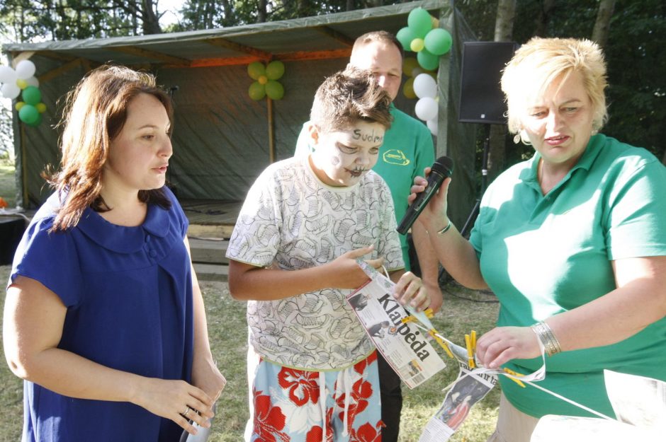 Sudmantuose kaimynai drauge palydėjo vasarą