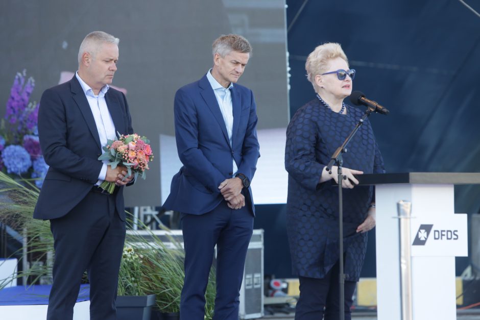 Prezidentė D. Grybauskaitė pakrikštijo naująjį danų kompanijos laivą