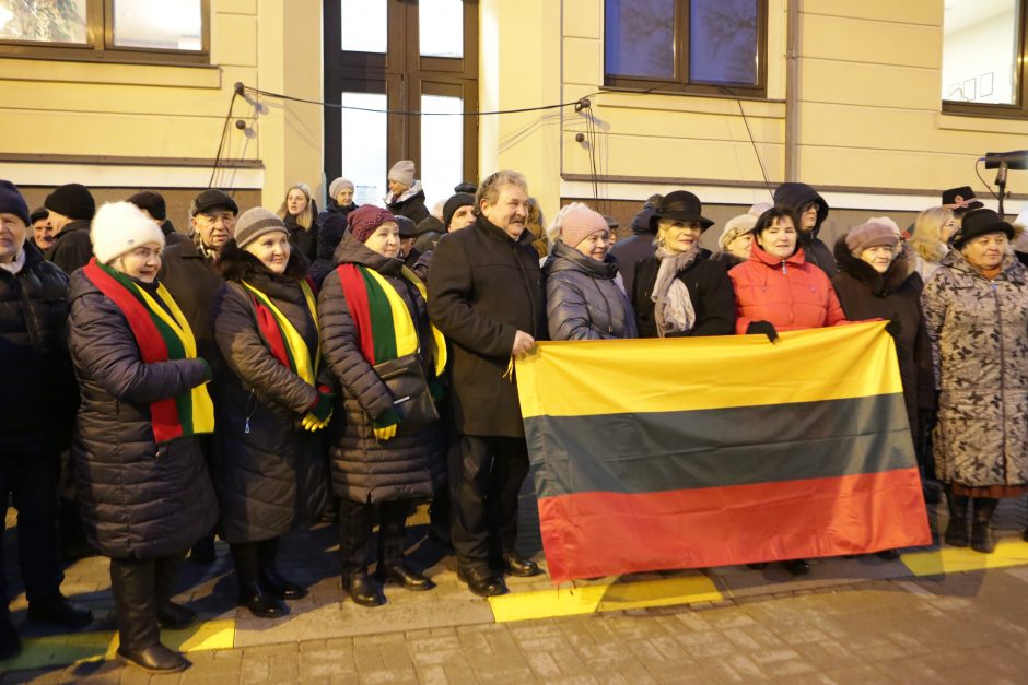 Klaipėdoje prie laužų – istorijos liudininkų susitikimai