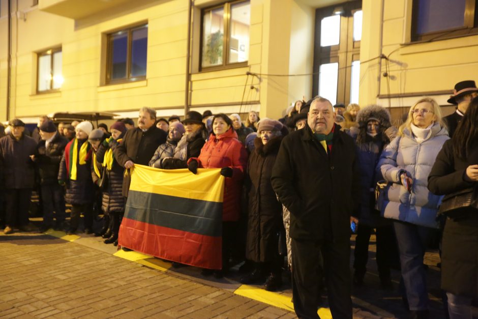 Klaipėdoje prie laužų – istorijos liudininkų susitikimai