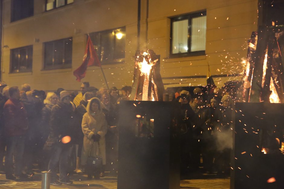 Klaipėdoje prie laužų – istorijos liudininkų susitikimai