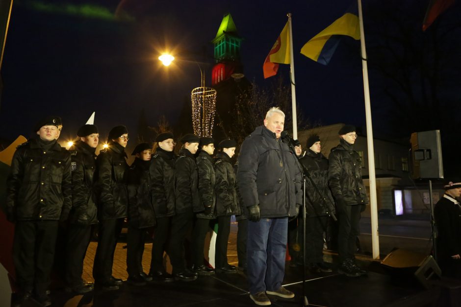 Klaipėdoje prie laužų – istorijos liudininkų susitikimai