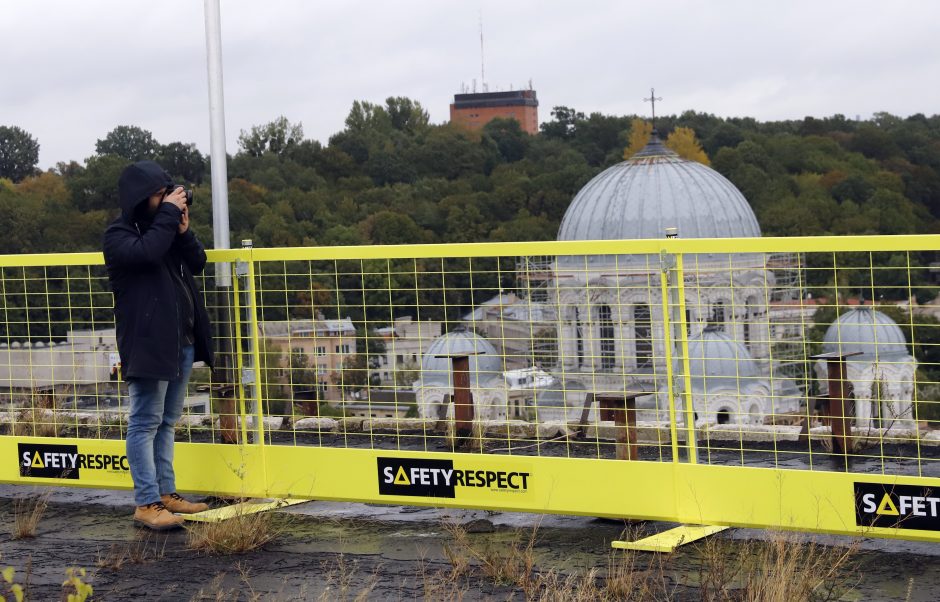 Į Kauno panoramą – nuo monstro stogo