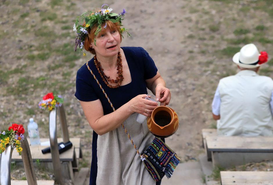 Bendruomenių Joninės sujungė tradicijų ir modernumo gijas