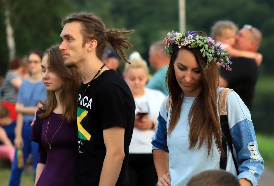 Bendruomenių Joninės sujungė tradicijų ir modernumo gijas