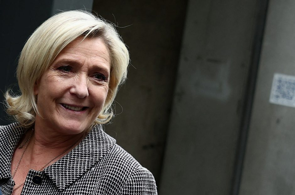 Prokurorai pradėjo M. Le Pen rinkimų kampanijos finansavimo tyrimą