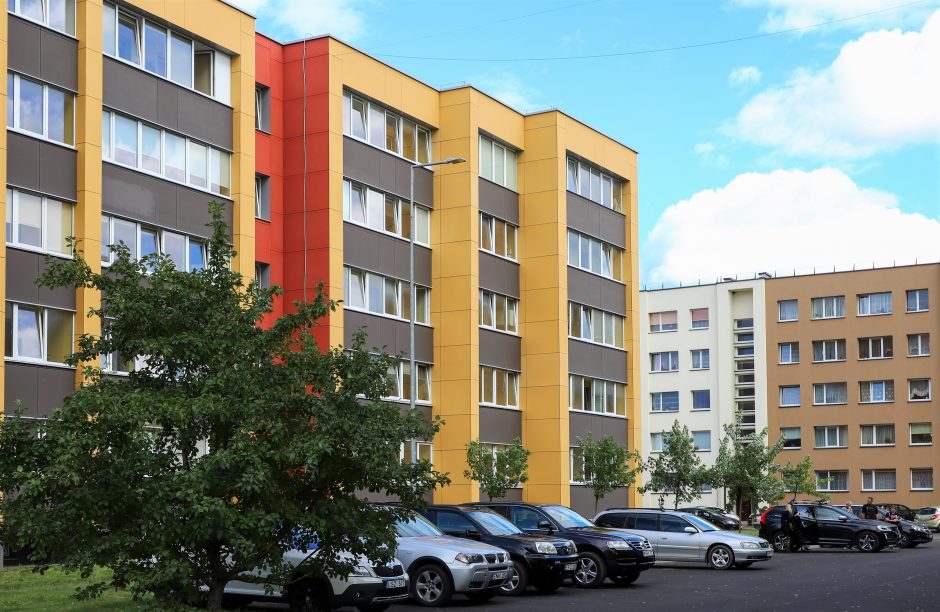 Pasibaigęs kvietimas renovuoti daugiabučius sulaukė beveik 500 paraiškų