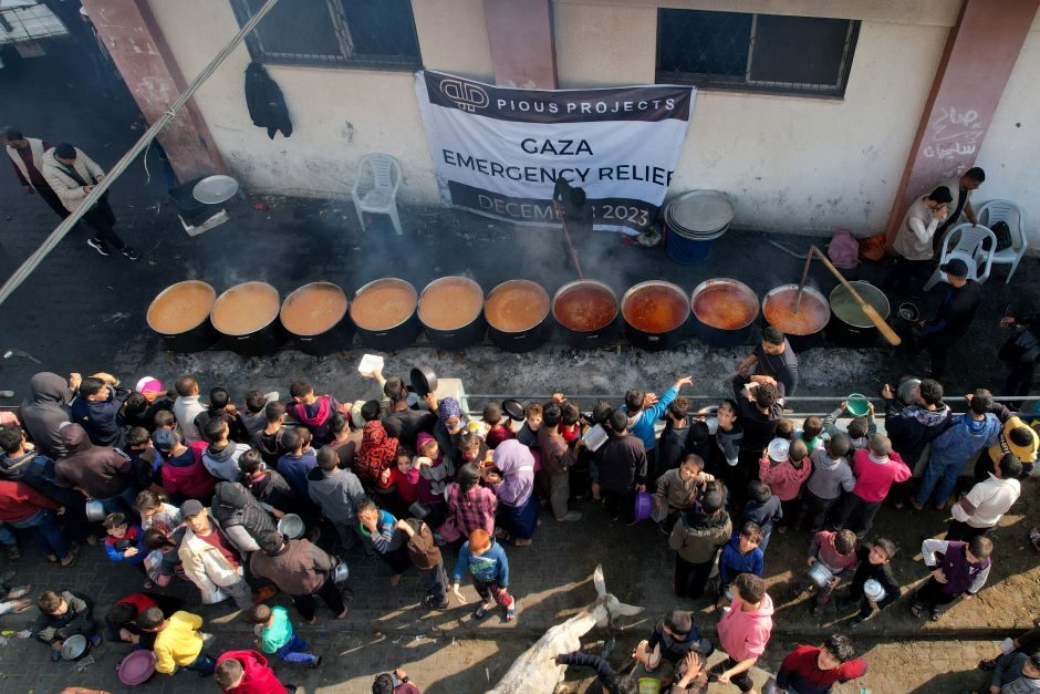 Žmogaus teisių organizacija: Izraelis tyčia verčia Gazos Ruože esančius civilius badauti