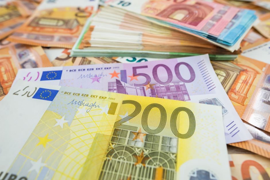 Investiciniams sukčiams 69-erių senjorė atidavė 29 tūkst. eurų