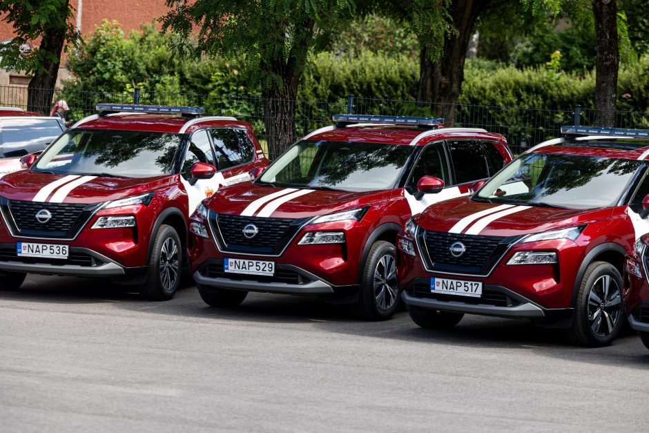 Ugniagesiams – 20 naujų automobilių: technikos atnaujinimas svarbus ir gyventojams