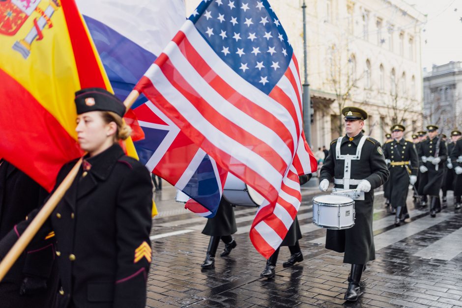 Vilniuje – Lietuvos kariuomenės dienos rikiuotė ir karių paradas