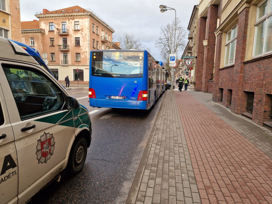 Eismo įvykis uostamiestyje: netikęs manevras lėmė susidūrimą