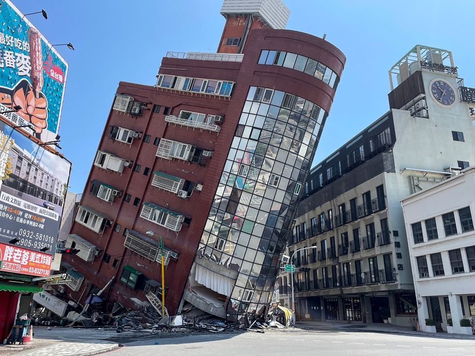 Taivaną supurtė stipriausias žemės drebėjimas per 25 metus: yra žuvusių ir sužeistų