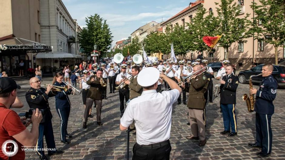 Klaipėdos pilies džiazo festivalis: lietų prišaukusi grupė, NATO orkestras ir apdovanojimas