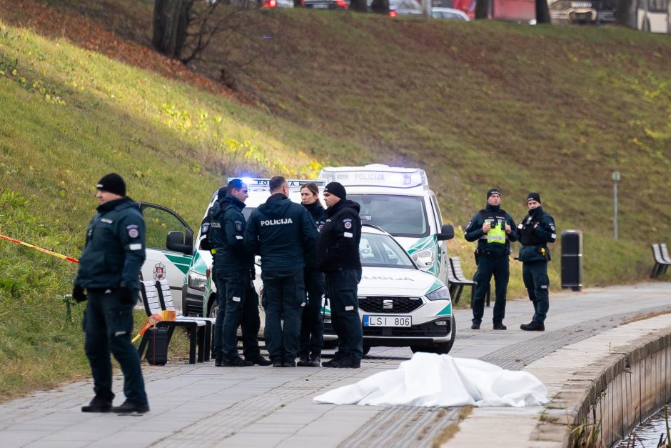 Neryje ugniagesiai rado nuskendusį žmogų: įtariama, kad tai – dingęs paauglys