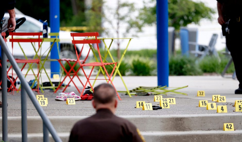 JAV policija: Mičigano vandens parke pašauti mažiausiai devyni žmonės