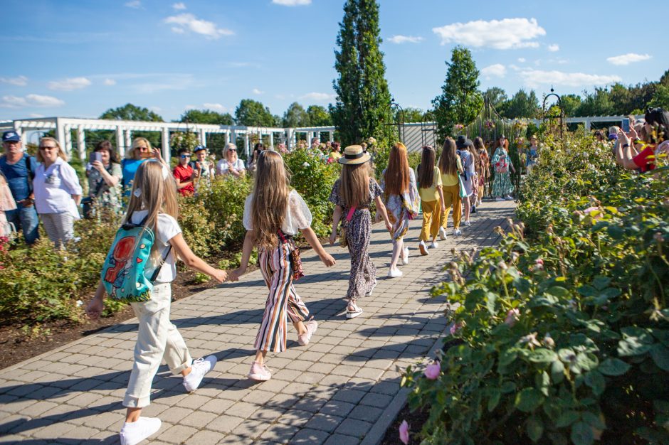 Kasmetinėje „Kvapų naktyje“ – gausybė pramogų: nuo poezijos iki podiumo