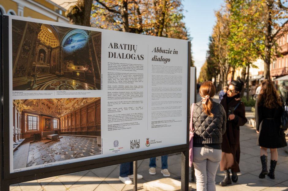 Laisvės alėjoje pristatoma paroda „Abatijų dialogas“