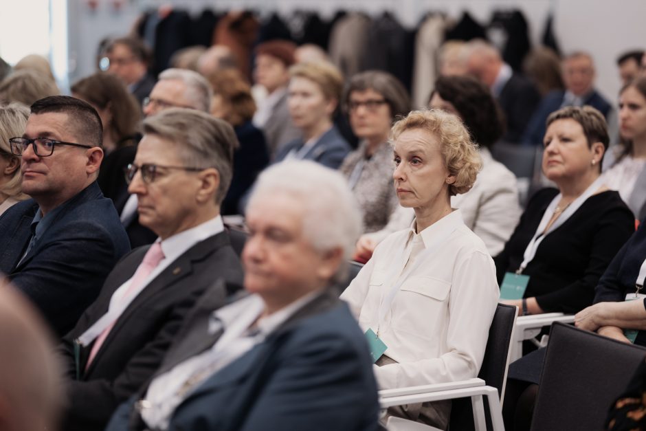 Medikus rengiantys universitetai vienija jėgas ir nori būti išgirsti