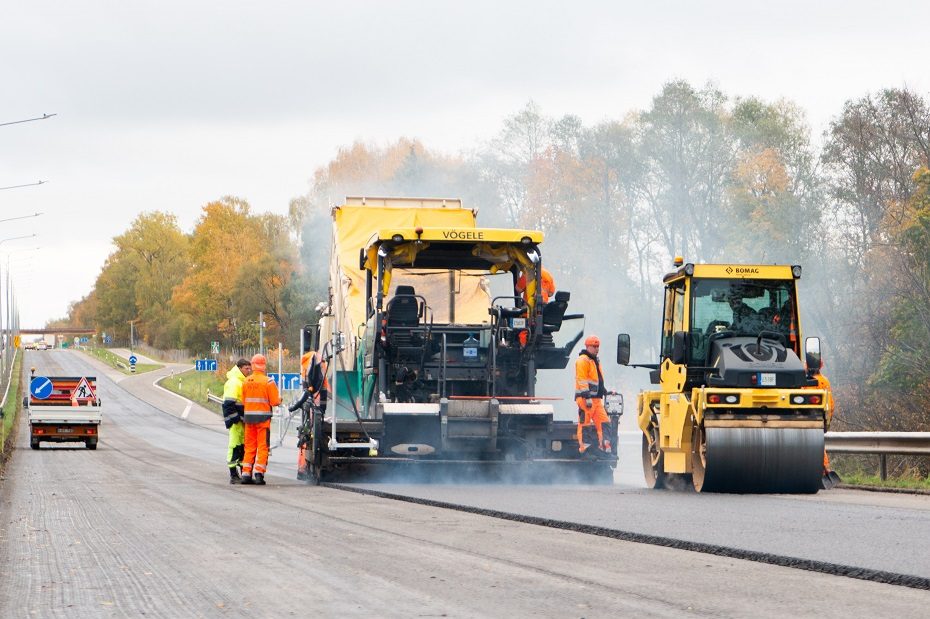 LAKD: iki metų pabaigos planuojama sutvarkyti aštuonis automagistralinių kelių ruožus