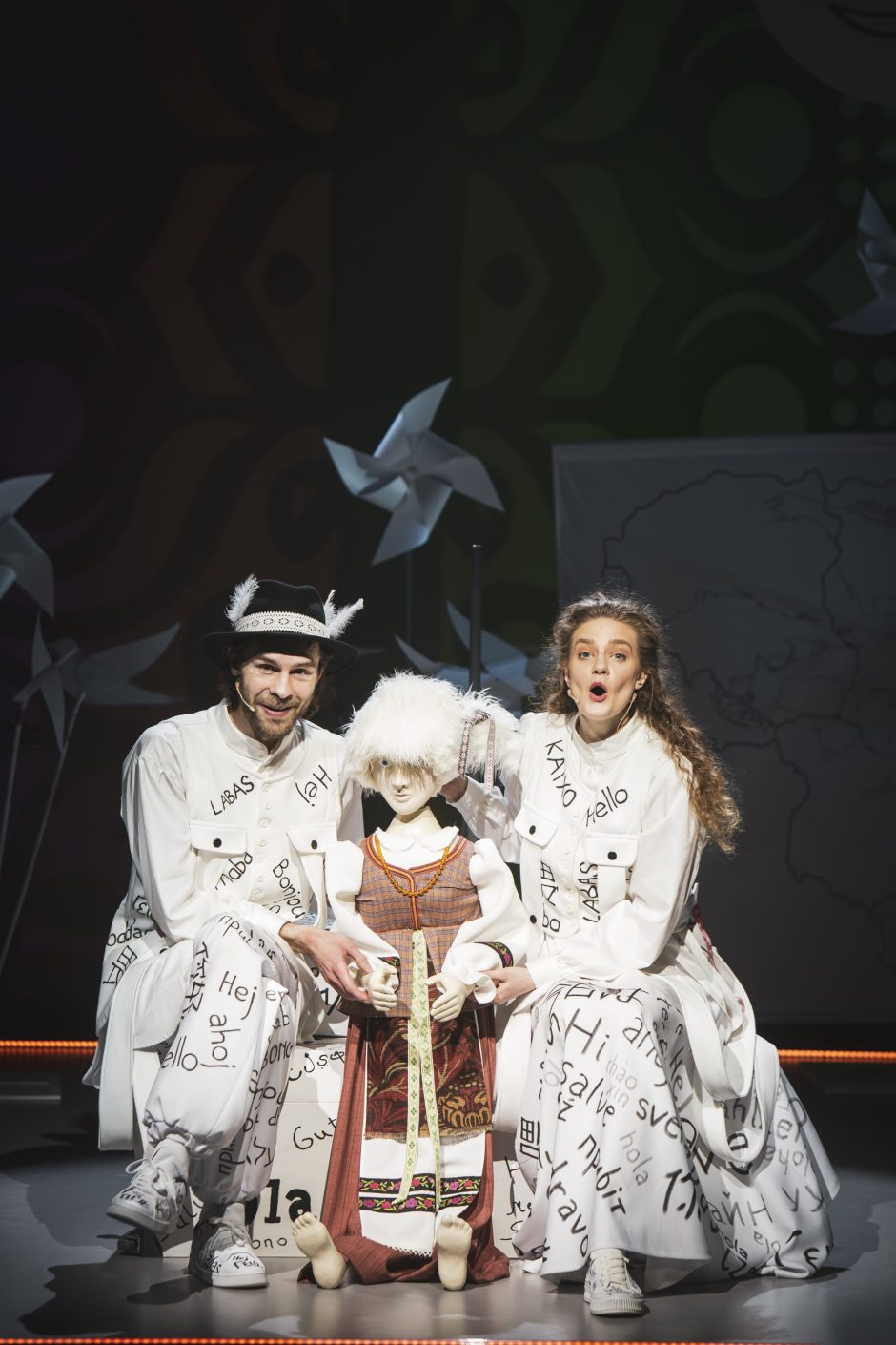 Vasario 16-osios proga Kauno valstybinis lėlių teatras kviečia didžiuotis lietuvių kalba ir kultūra
