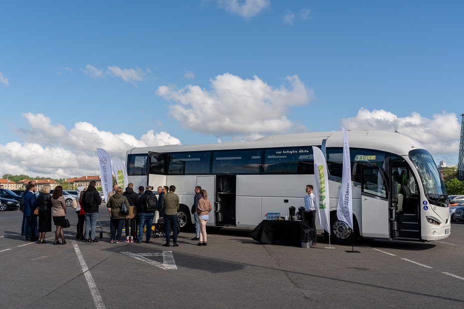 Autobuse – ir liftas, ir garsinė sistema