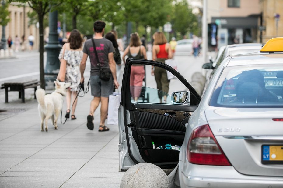 VMI atstovas: taksi vairuotojai neapskaito visų pajamų